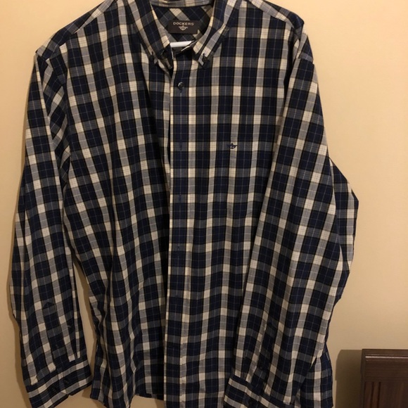 Dockers Button Up Shirt - Picture 11 of 12
